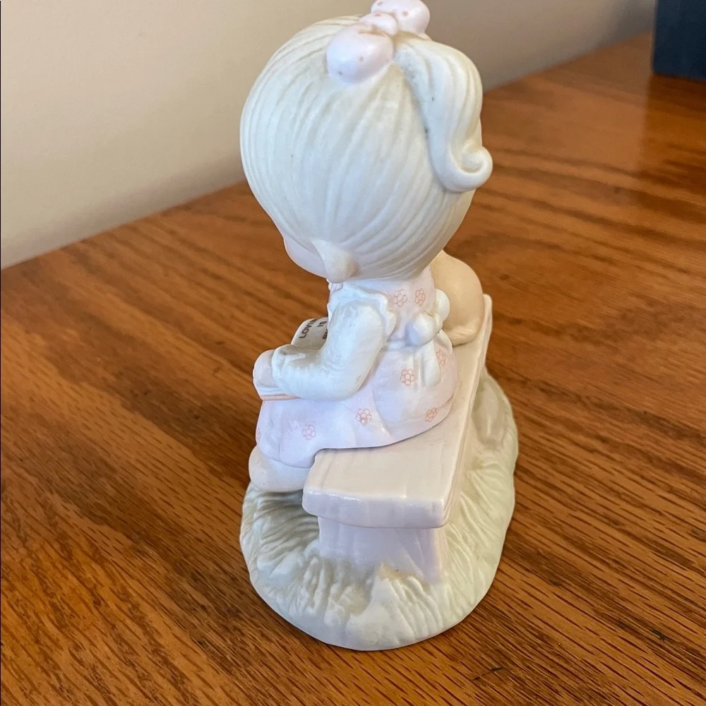 Precious Moments Figurine Loving is Sharing